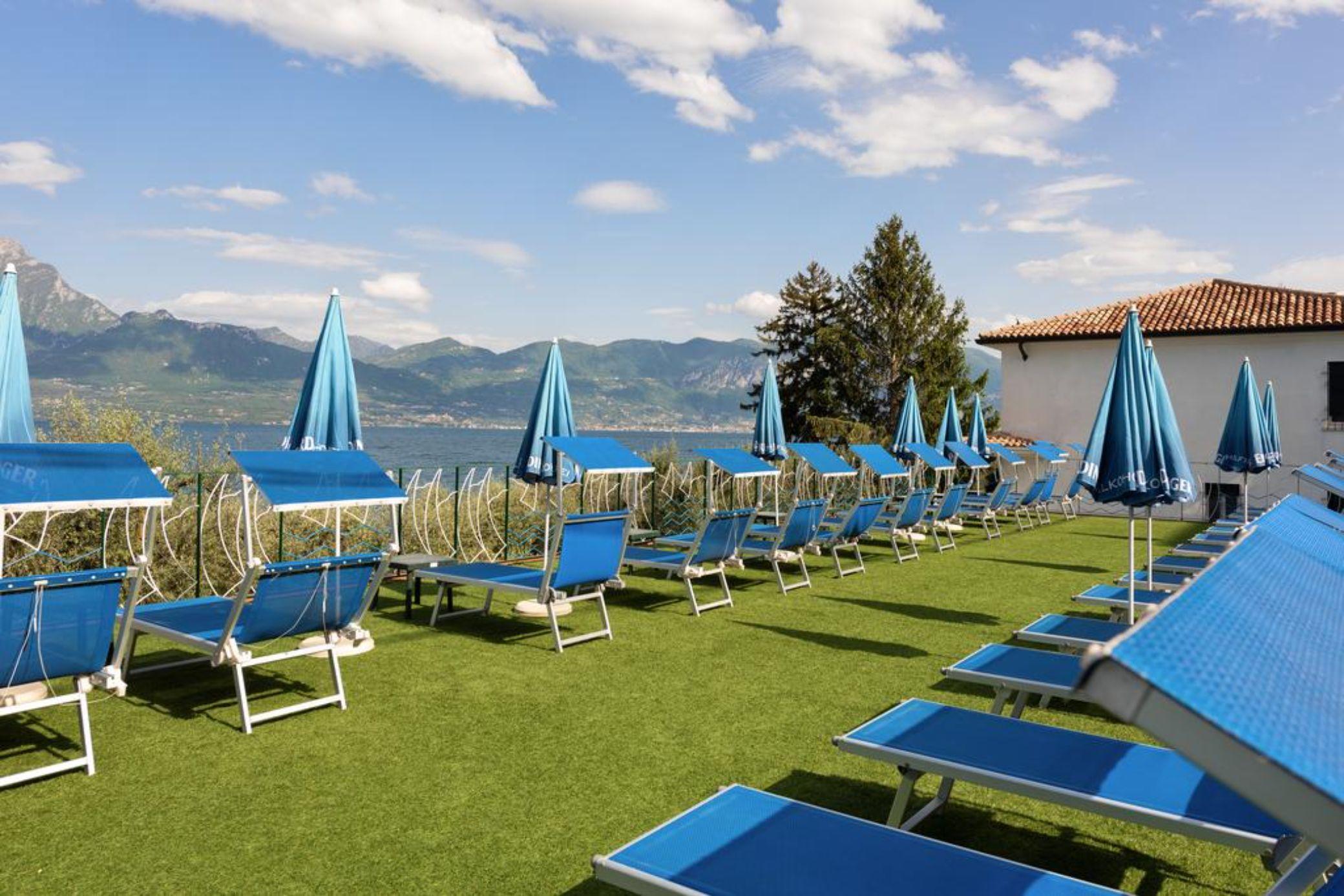 Hotel Internazionale Torri Del Benaco Extérieur photo